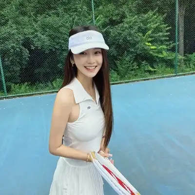 何美龙